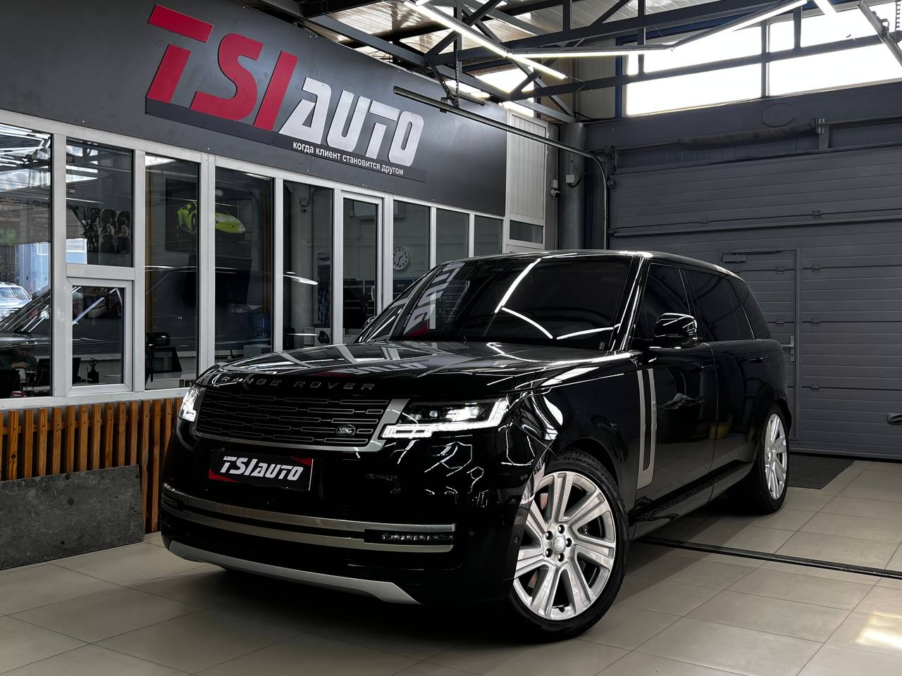 Шумоизоляция арок Range Rover в Архангельске